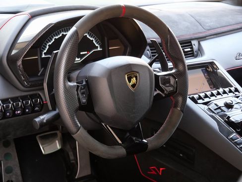 Used 2016 Lamborghini Aventador LP 750-4 Superveloce image 24