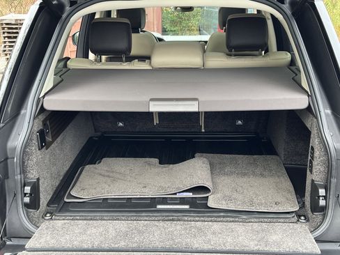 Used 2018 Land Rover Range Rover HSE image 24