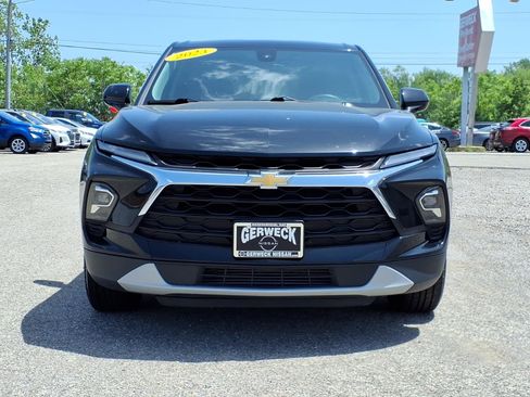 Used 2023 Chevrolet Blazer LT AWD/4WD image 2