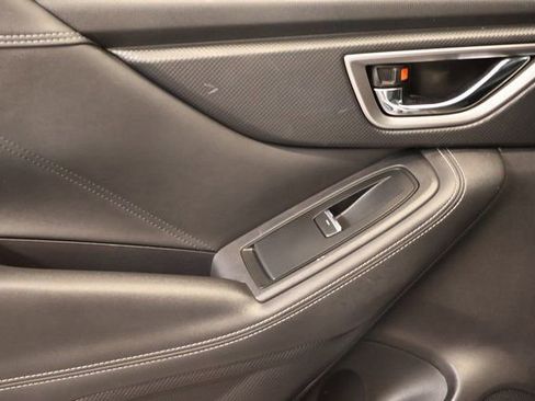 Used 2019 Subaru Forester Limited w/ Popular Package #3 image 31