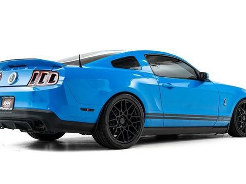 Used 2011 Ford Mustang Shelby GT500 w/ SVT Performance Pkg RWD image 4
