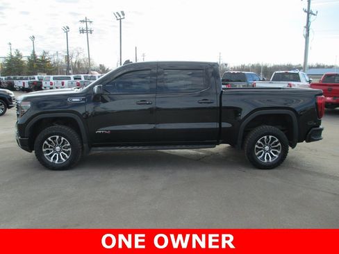 Certified 2023 GMC Sierra 1500 AT4 w/ AT4 Premium Package image 9
