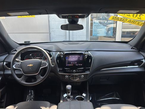Used 2023 Chevrolet Traverse LT AWD/4WD image 27