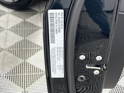 Used 2020 Dodge Challenger R/T Scat Pack image 38