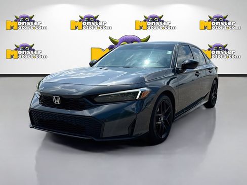 Used 2025 Honda Civic Sport image 1
