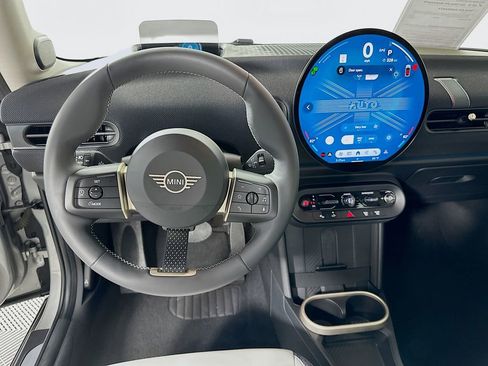 Certified 2025 MINI Cooper S image 22