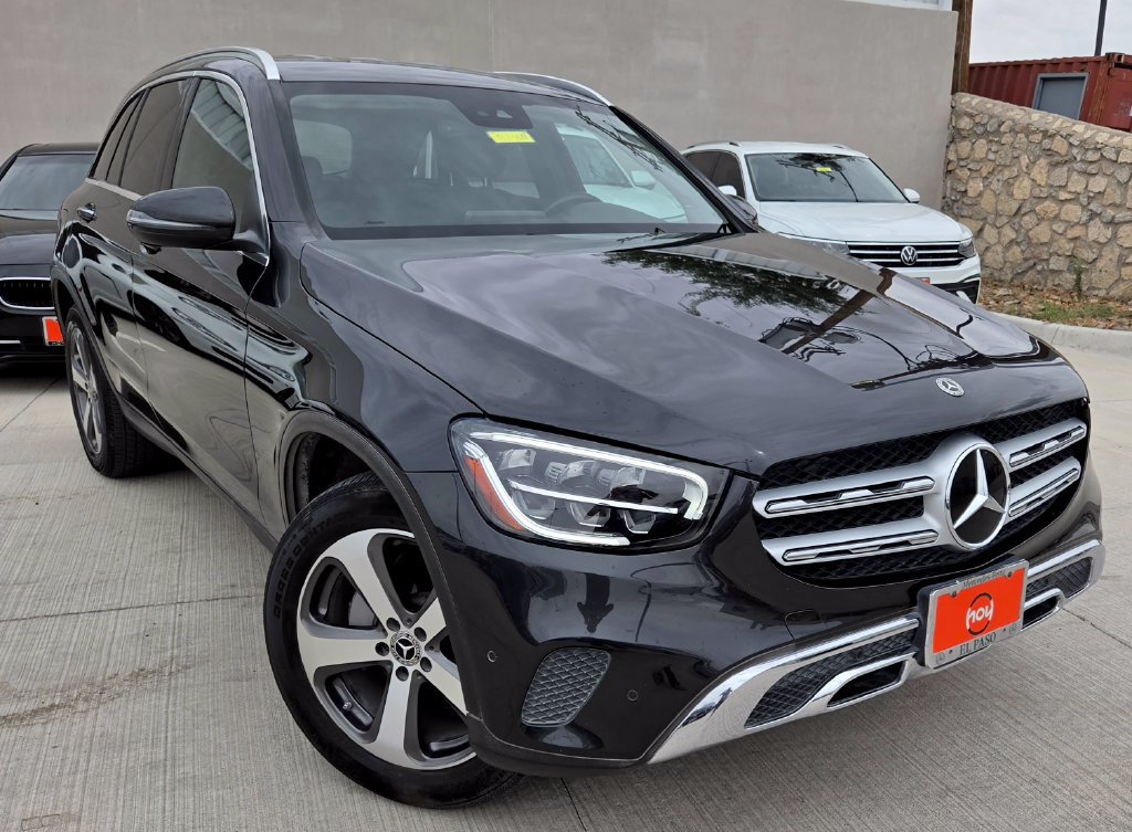 Used 2022 Mercedes-Benz GLC 300 image 1