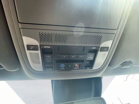 Used 2016 Acura MDX SH-AWD image 32