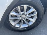 Used 2016 Kia Sorento LX w/ LX Convenience Package image 2