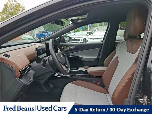 Used 2024 Volkswagen ID.4 Pro AWD/4WD image 19