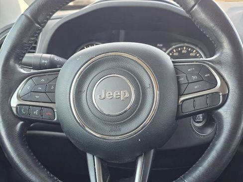 Used 2020 Jeep Renegade Limited w/ UConnect 8.4 Nav Group image 17