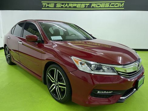 Used 2017 Honda Accord Sport Special Edition image 2
