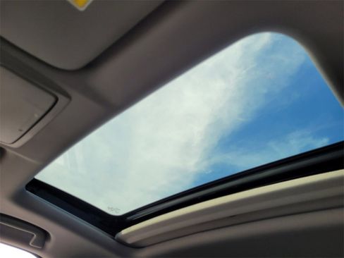 Used 2020 Honda CR-V Touring image 19