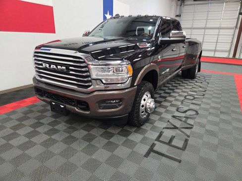 Used 2020 RAM 3500 Limited image 3