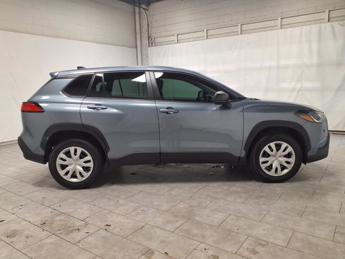 Used 2022 Toyota Corolla Cross L FWD image 10