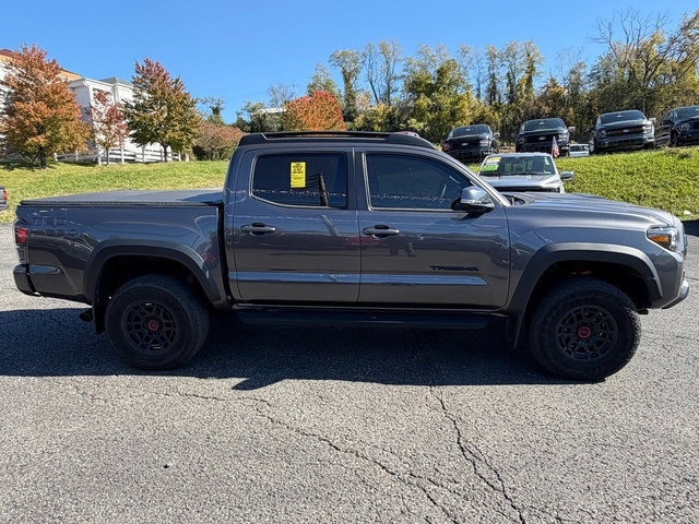 Used 2023 Toyota Tacoma TRD Pro AWD/4WD image 7