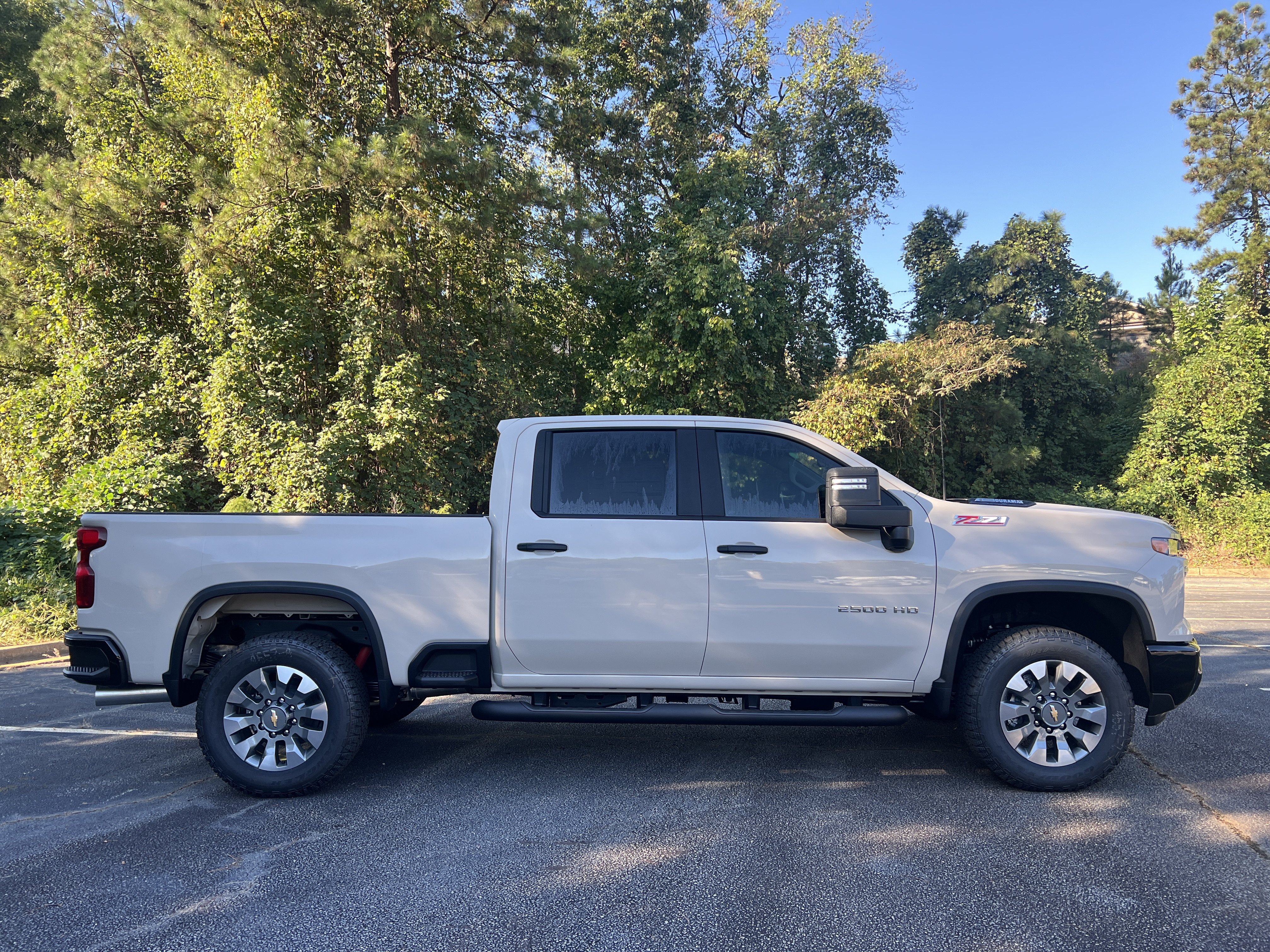 New 2026 Chevrolet Silverado 2500 Custom w/ Custom Value Package AWD/4WD image 10