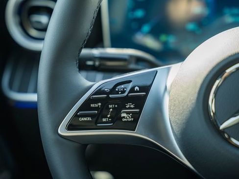 New 2026 Mercedes-Benz C 300 4MATIC Sedan image 28