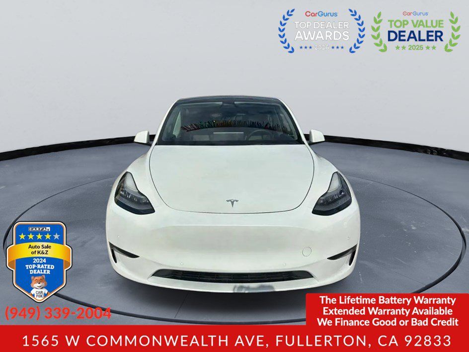Used 2022 Tesla Model Y Long Range AWD/4WD image 2