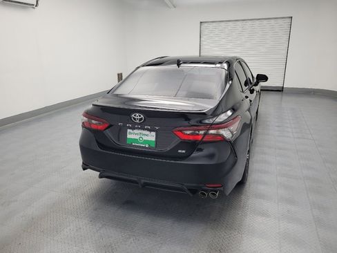 Used 2022 Toyota Camry SE w/ Audio Upgrade Package FWD image 7
