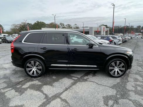 Used 2023 Volvo XC90 T8 Plus image 2