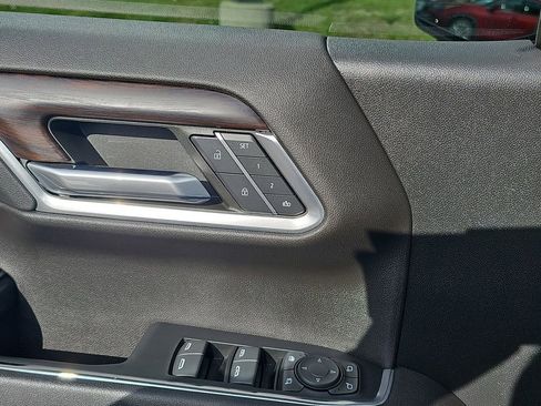 Used 2023 GMC Sierra 1500 SLT w/ SLT Premium Package image 26