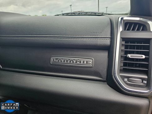 Used 2025 RAM 1500 Laramie AWD/4WD image 29