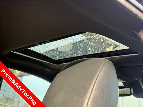 Used 2022 Toyota Tacoma TRD Sport image 13