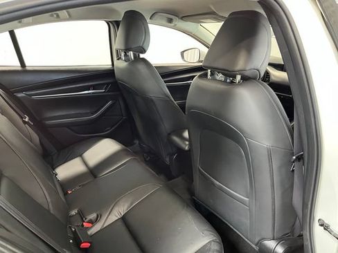 Used 2021 MAZDA MAZDA3 s FWD image 14