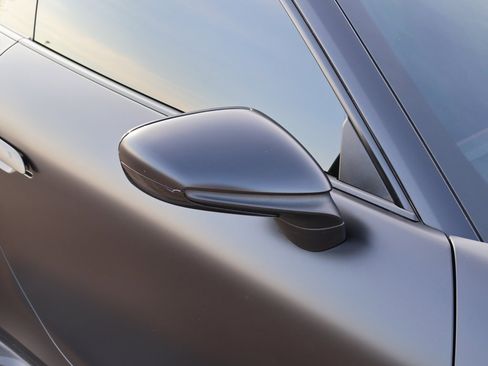 Used 2021 Porsche 911 Turbo image 15