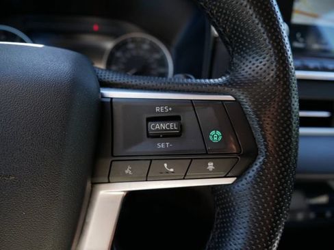 Used 2024 Mitsubishi Outlander SE AWD/4WD image 18