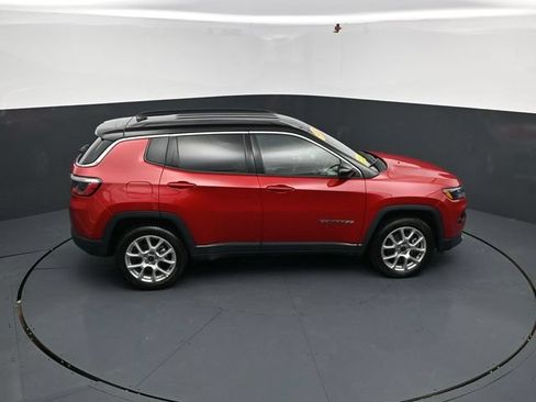 Used 2025 Jeep Compass Limited AWD/4WD image 50