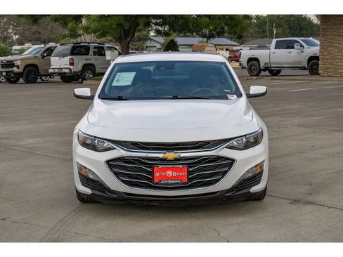 Used 2023 Chevrolet Malibu LT FWD image 3