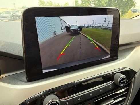 Used 2022 Ford Escape SEL FWD image 23