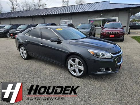 Used 2015 Chevrolet Malibu LTZ FWD image 1