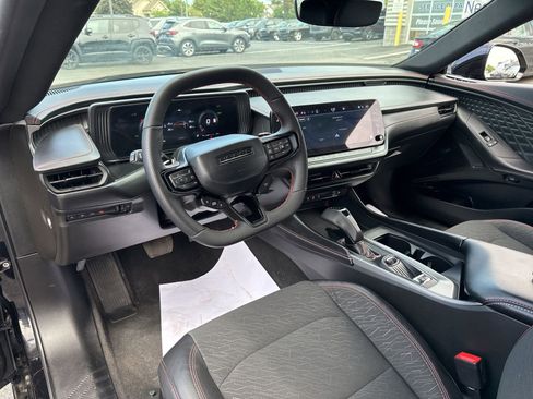 Used 2025 Dodge Charger Daytona R/T w/ Quick Order Package 25M R/T AWD/4WD image 31