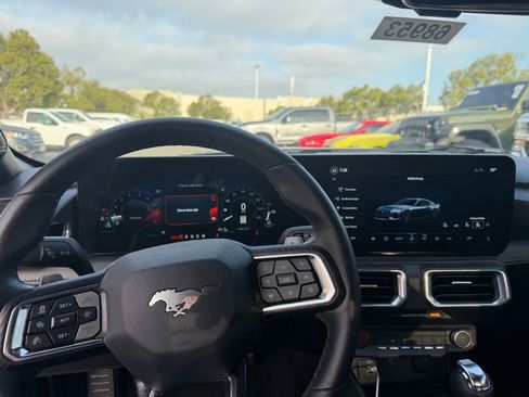 Used 2024 Ford Mustang GT Premium RWD image 5