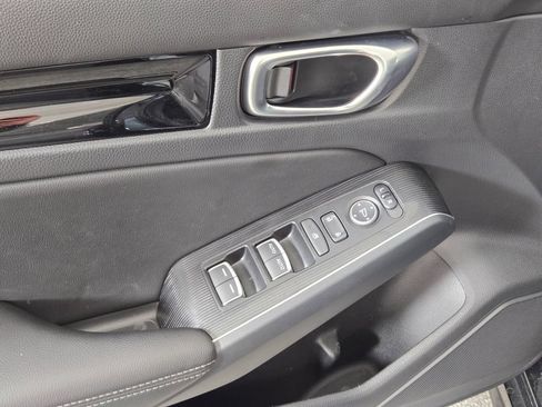 Used 2022 Honda Civic Sport Touring image 25