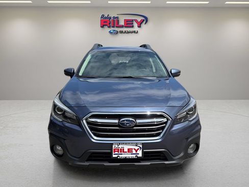 Used 2018 Subaru Outback 2.5i Limited AWD/4WD image 8