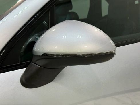 Used 2017 Porsche Cayenne Platinum Edition AWD/4WD image 10