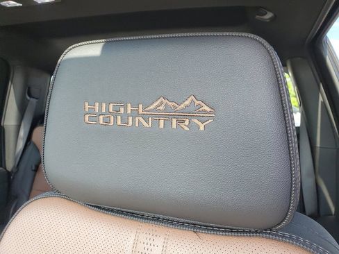 New 2026 Chevrolet Silverado 1500 High Country AWD/4WD image 10