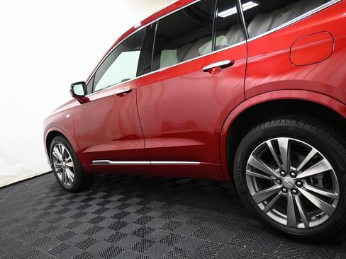 Used 2023 Cadillac XT6 Premium Luxury w/ Technology Package image 18