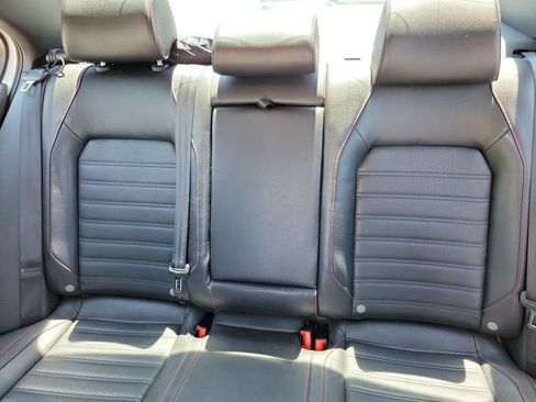 Used 2017 Volkswagen Jetta GLI FWD image 15