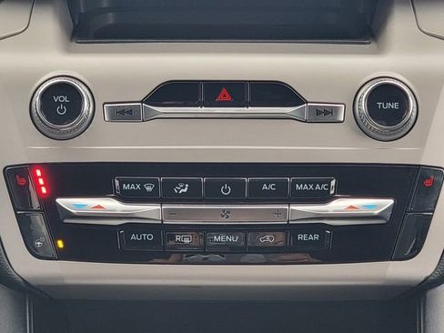 Certified 2023 Ford Explorer XLT w/ Equipment Group 202A image 29