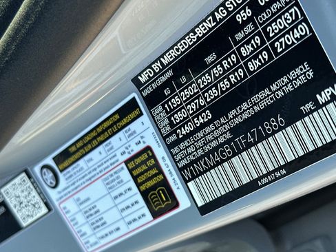 Certified 2026 Mercedes-Benz GLC 300 image 31