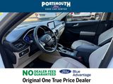 Certified 2020 Ford Escape Titanium w/ Titanium Premium Package 2.0 image 4