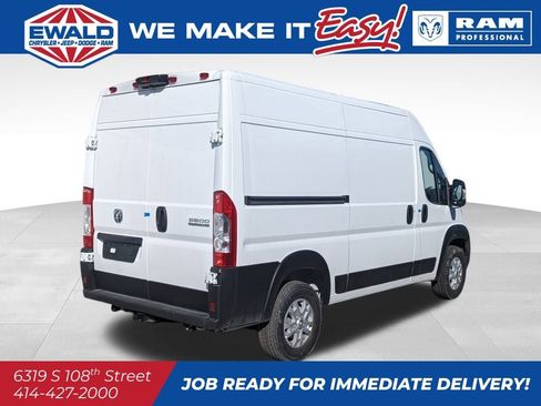 New 2023 RAM ProMaster 3500 w/ Premium Appearance Group image 18