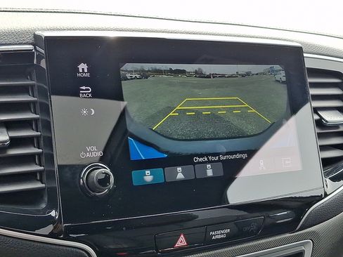 Certified 2023 Honda Passport TrailSport image 19