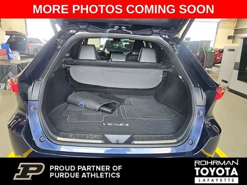 Used 2022 Toyota Venza XLE AWD/4WD image 8