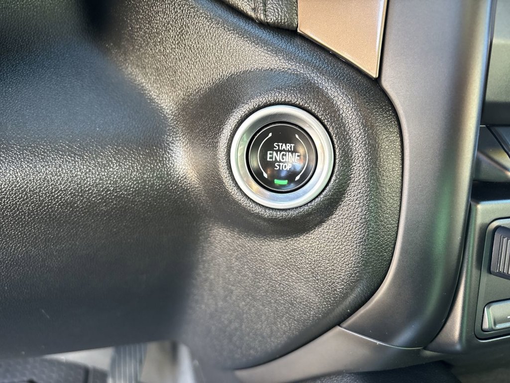 Used 2023 Chevrolet Silverado 3500 High Country AWD/4WD image 20